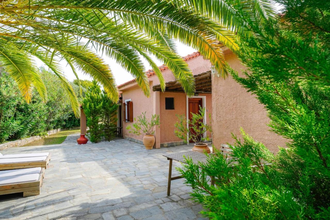 Giola Bungalows Sirines Astris Eksteriør bilde